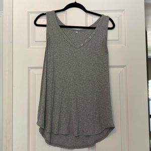 Flowy tank in grey